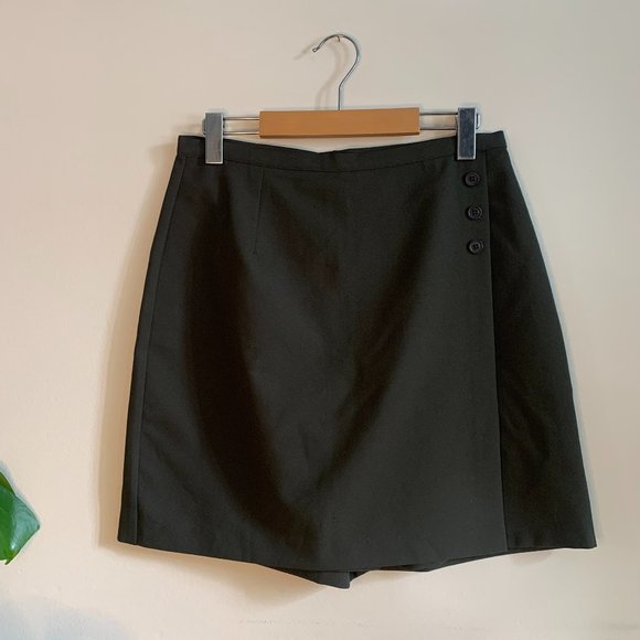 Green Skort - Picture 1 of 3